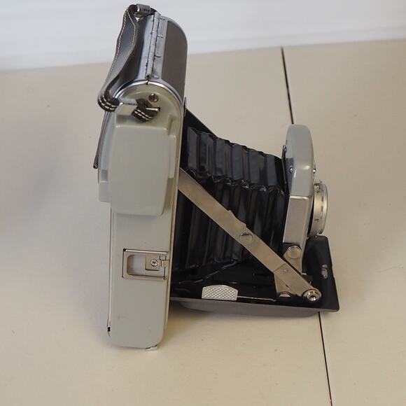 VTG 1954 Polaroid Land Camera Highlander Model 80 Have Not Tested Display Only - Picture 5 of 16